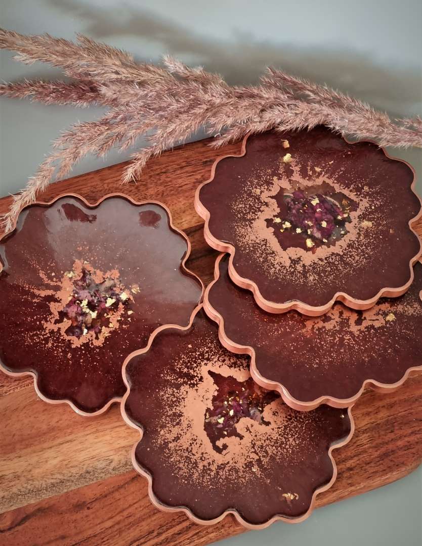 Flowers 4 stk bordbrikker i resin - Coasters