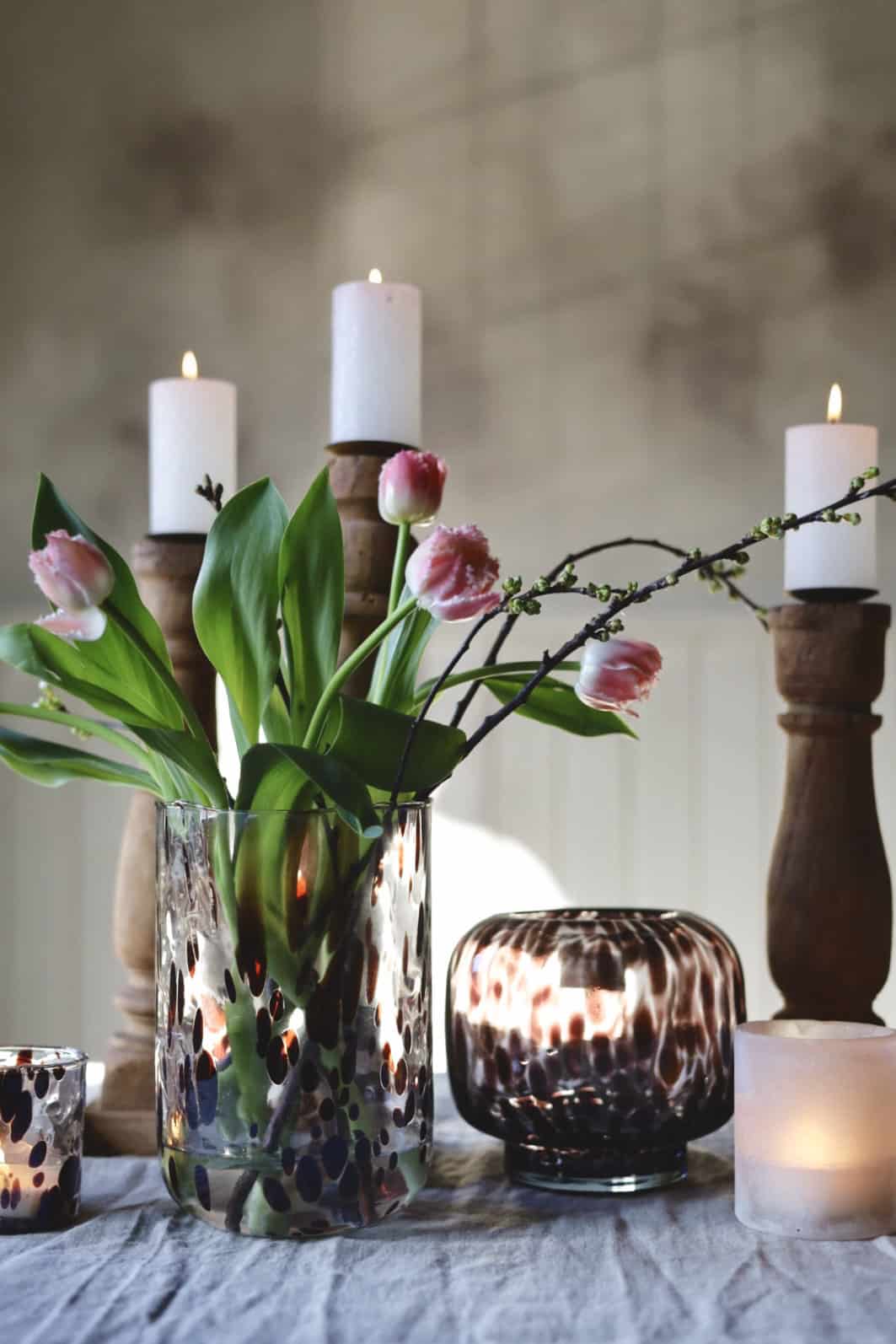 Lysglass i munnblåst glass. Fin som vase!