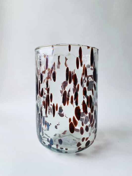 Lysglass i munnblåst glass. Fin som vase!