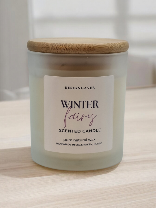 Winter Fairy - Eventyrlig godt duftlys lukter som rød julebrus - 220g - Duftlys
