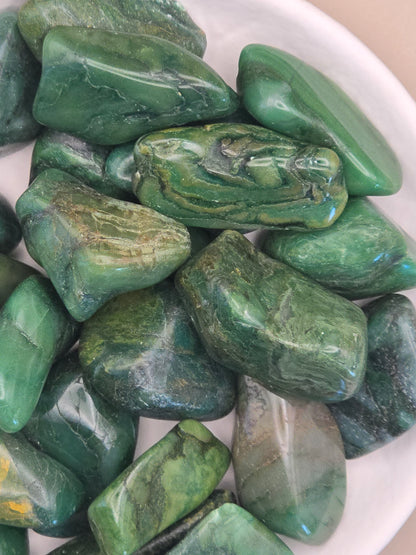 Buddstone - Afrikansk Jade - Prasem -  Tromlet stein