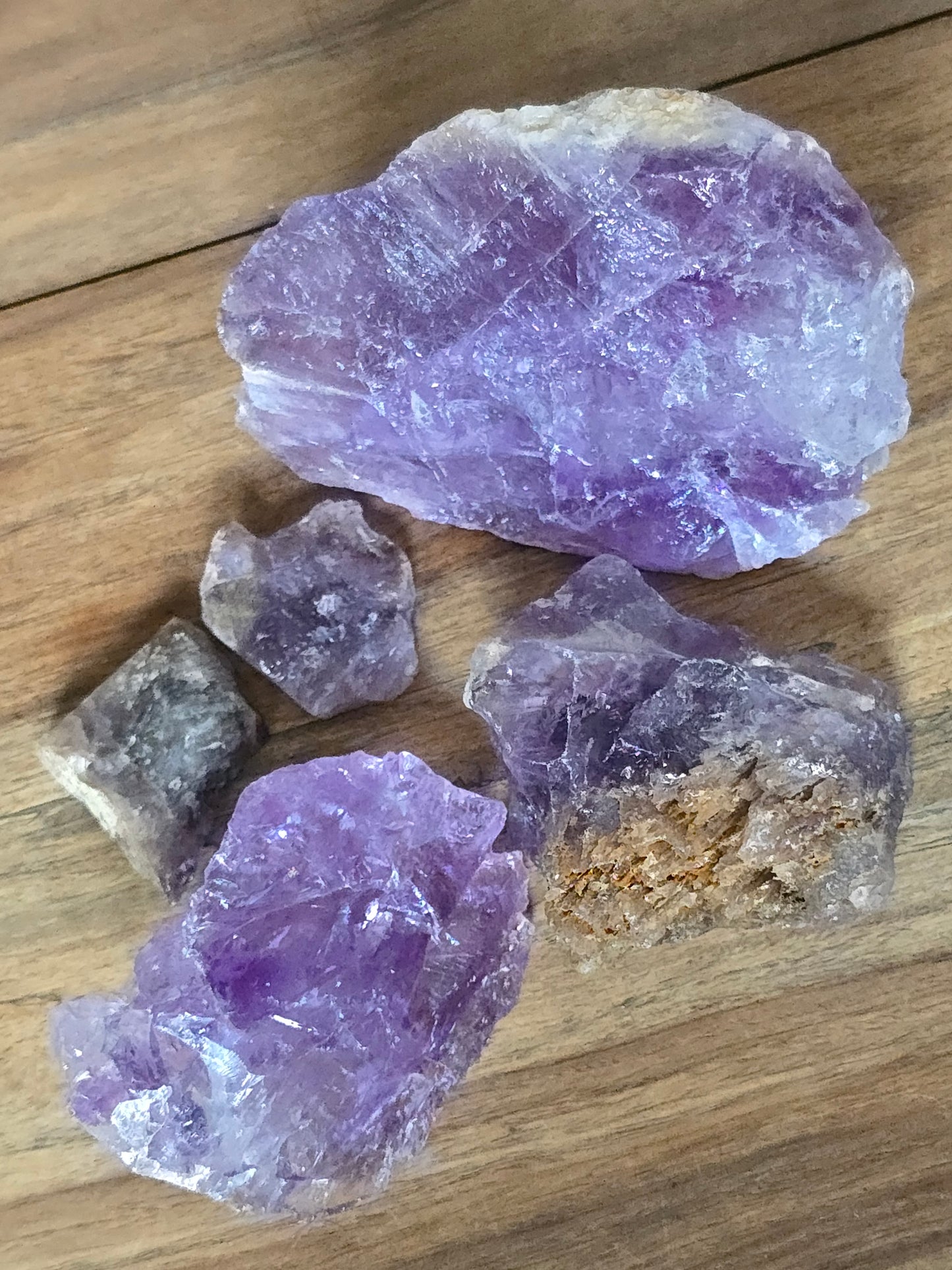 Stor og massiv Ametyst (370g)