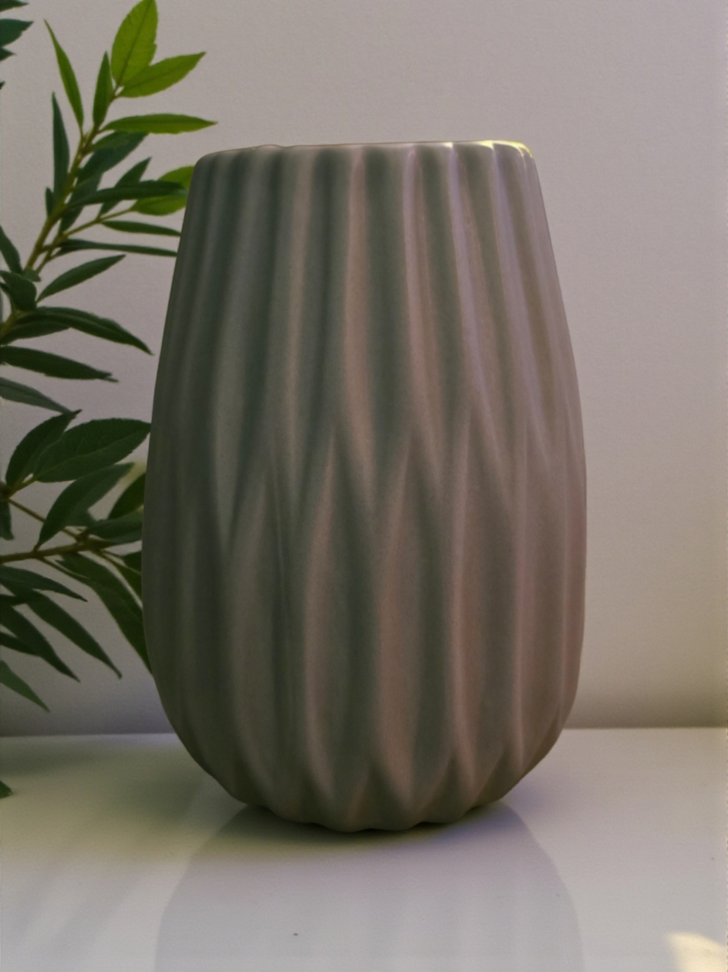Sjarmerende minivase fra Boltze Home