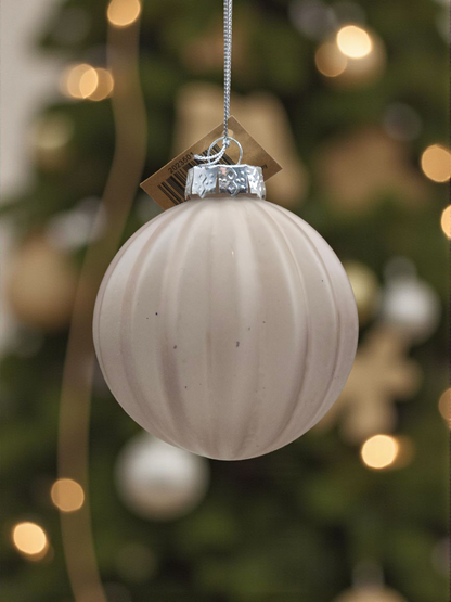 Juletrekule - Rille - 8 cm - Rosegull/Beige